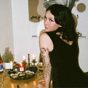 Meet your Posher, Oonagh